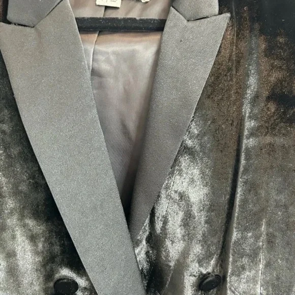 Grey Velvet Ladies Smoking Jacket/Dress - Picture 7 of 12